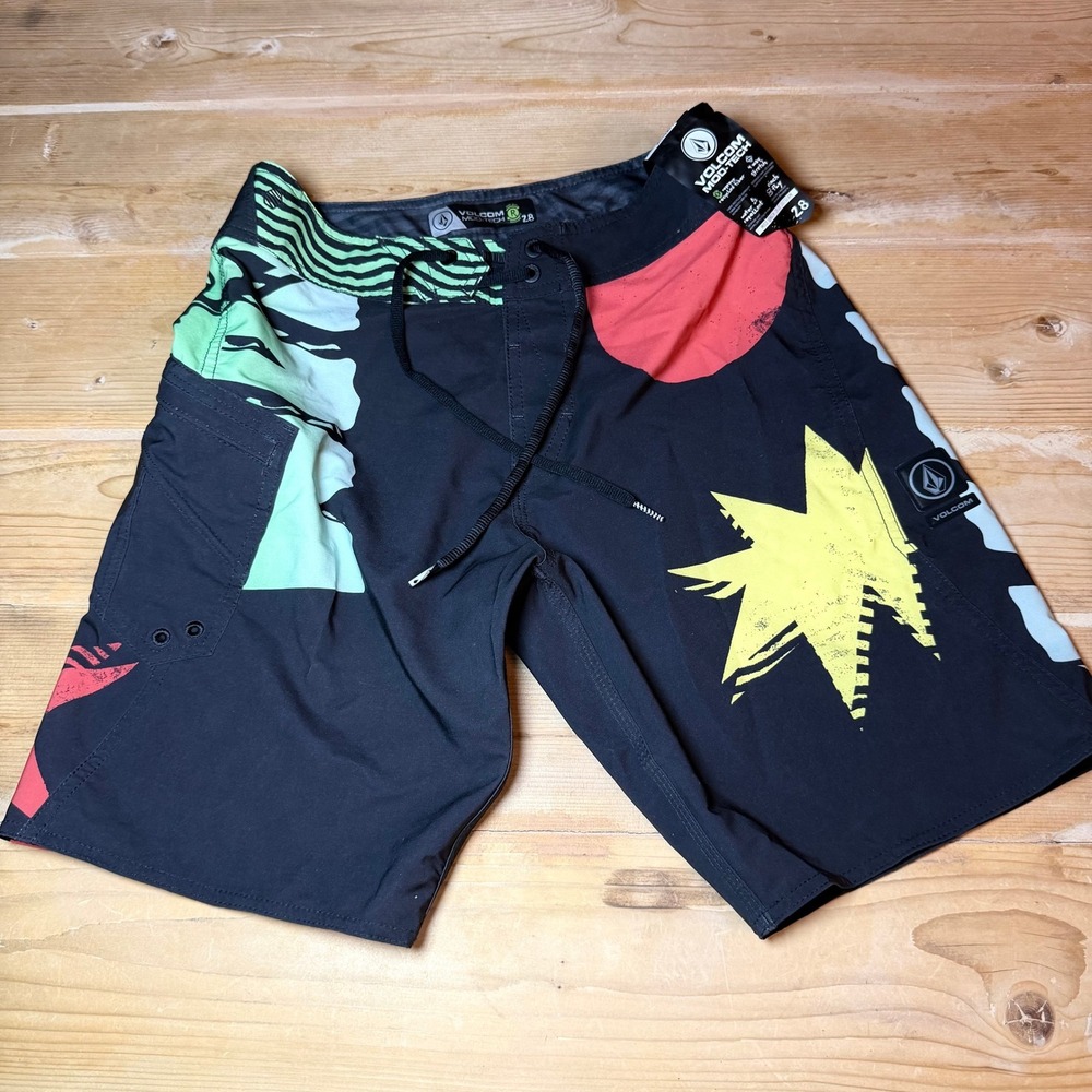 Volcom Mod-Tech Board Shorts Mens 28 Black Graphic 4-Way Stretch Swim Trunks NWT